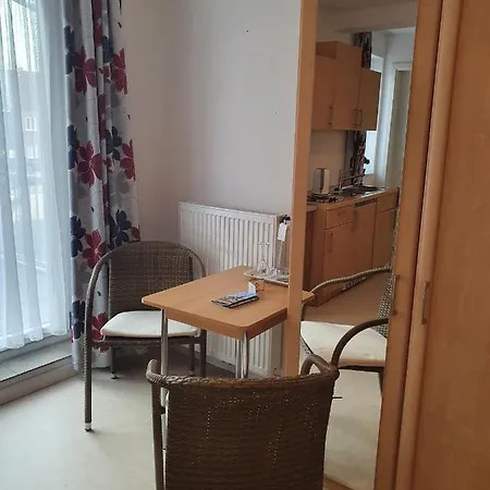 Gaestehaus Altstadttraum מלון 3*